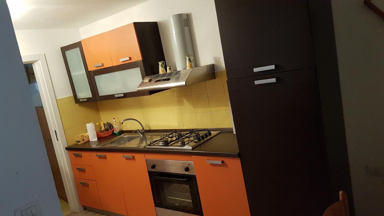 הוילה פורטו צ'זראו Casa Vacanze Arimondi מראה חיצוני תמונה